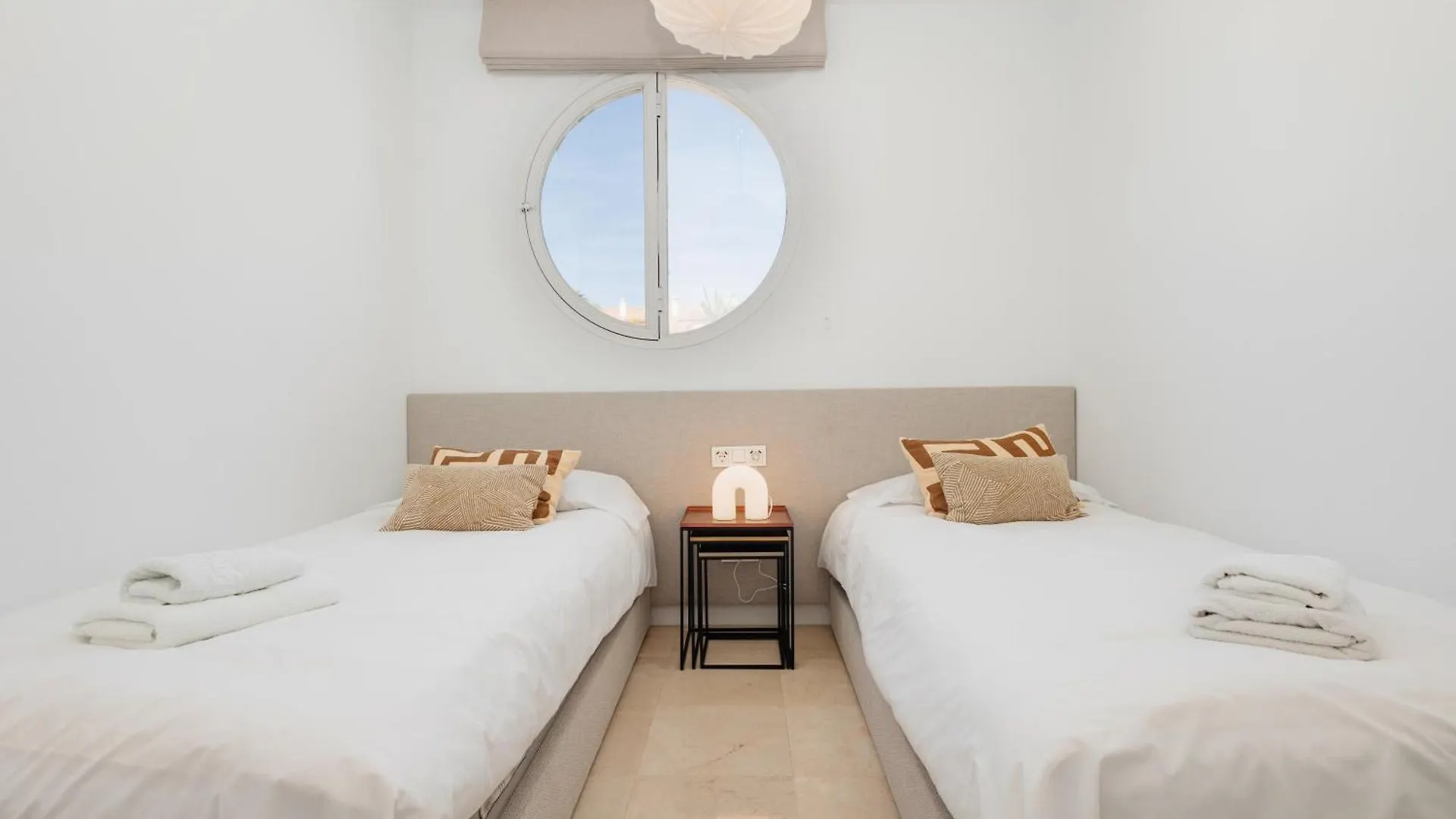 Holiday House Next To The Beach In Las Dunas, Bahia De Marbella 0*,  Spanien